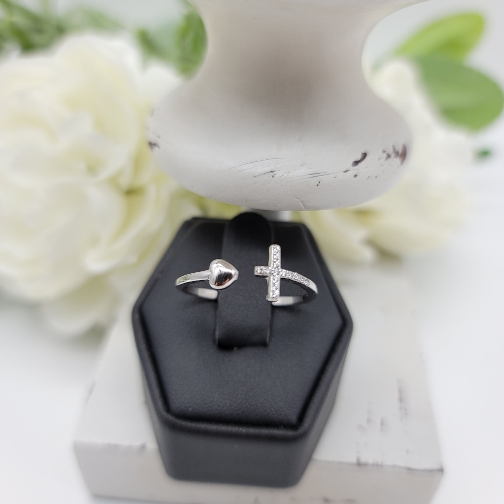 🥰 GOD LOVES ME RING - Picture 9 of 9